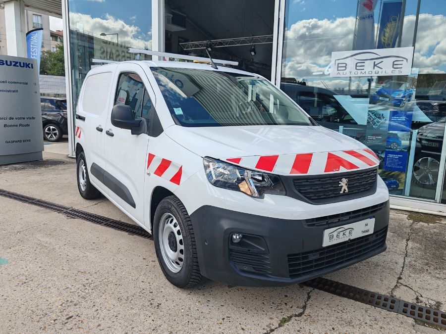 PEUGEOT PARTNER 14150€ HT HDI 130 EAT8 S&S STD 1000KG ASPHALT