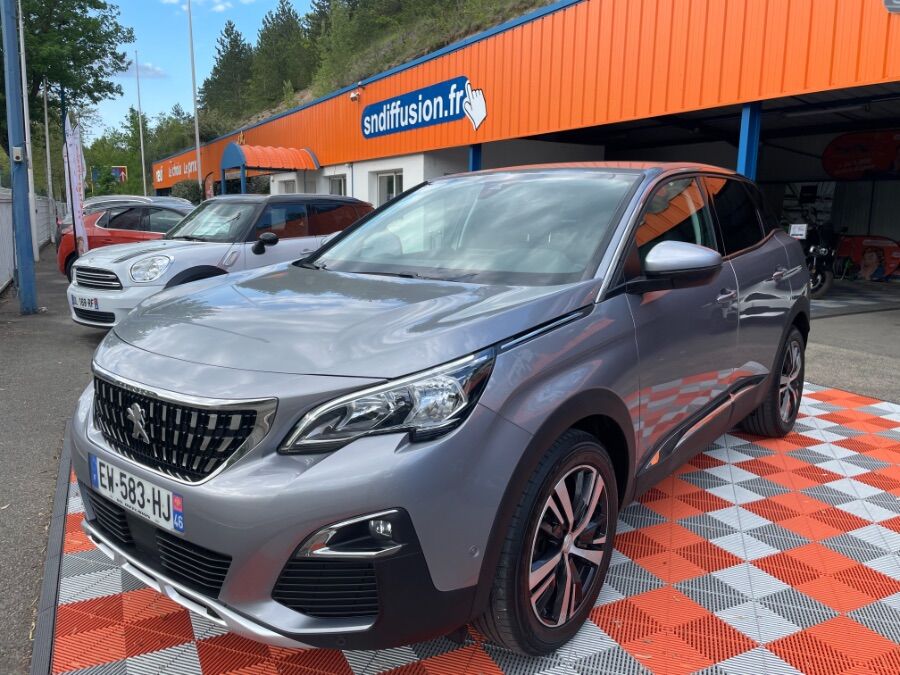 PEUGEOT 3008 BlueHDi 130 BV6 ALLURE Attelage