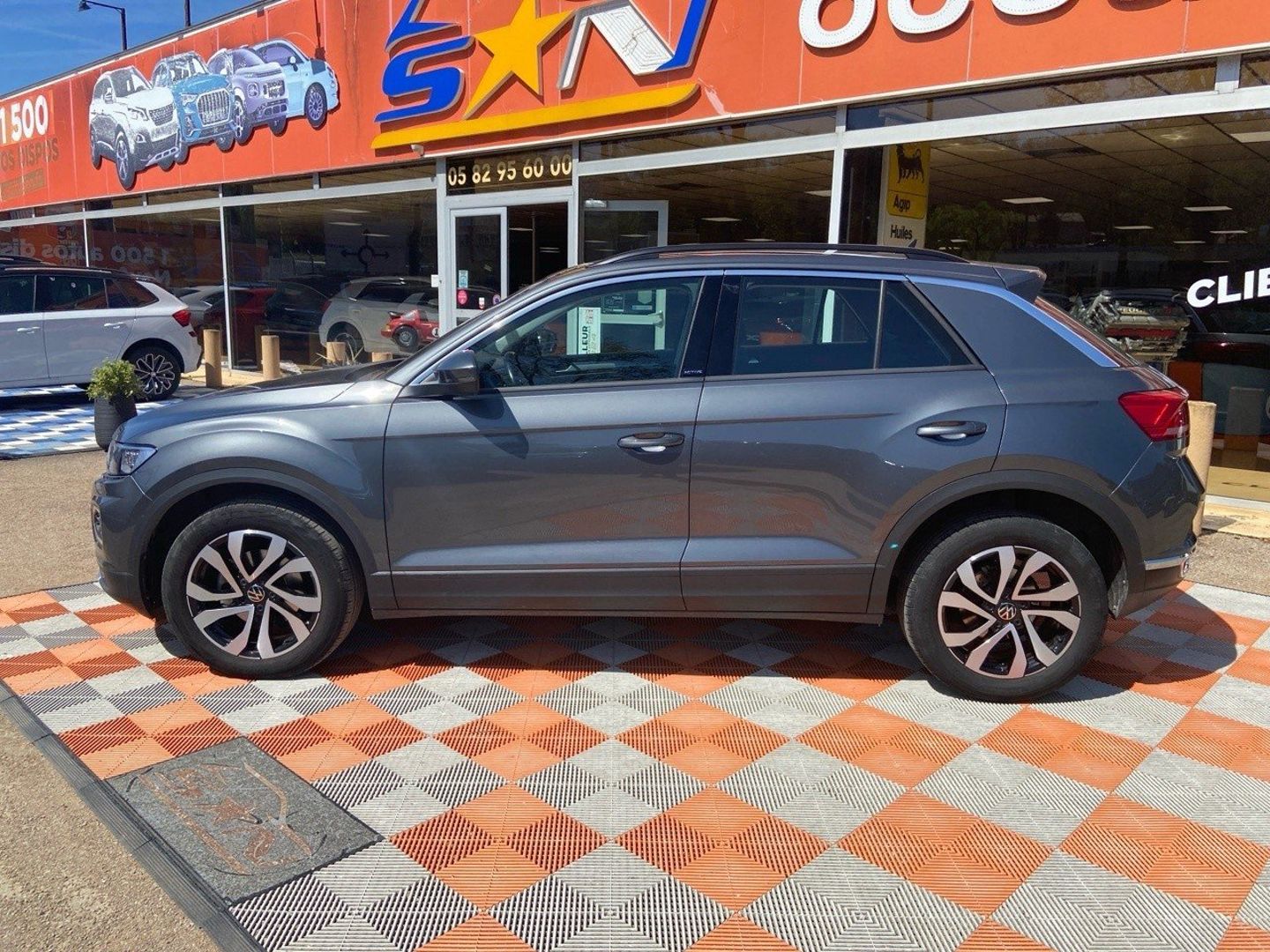VOLKSWAGEN T-ROC - 2.0 TDI 115 BV6 ACTIVE