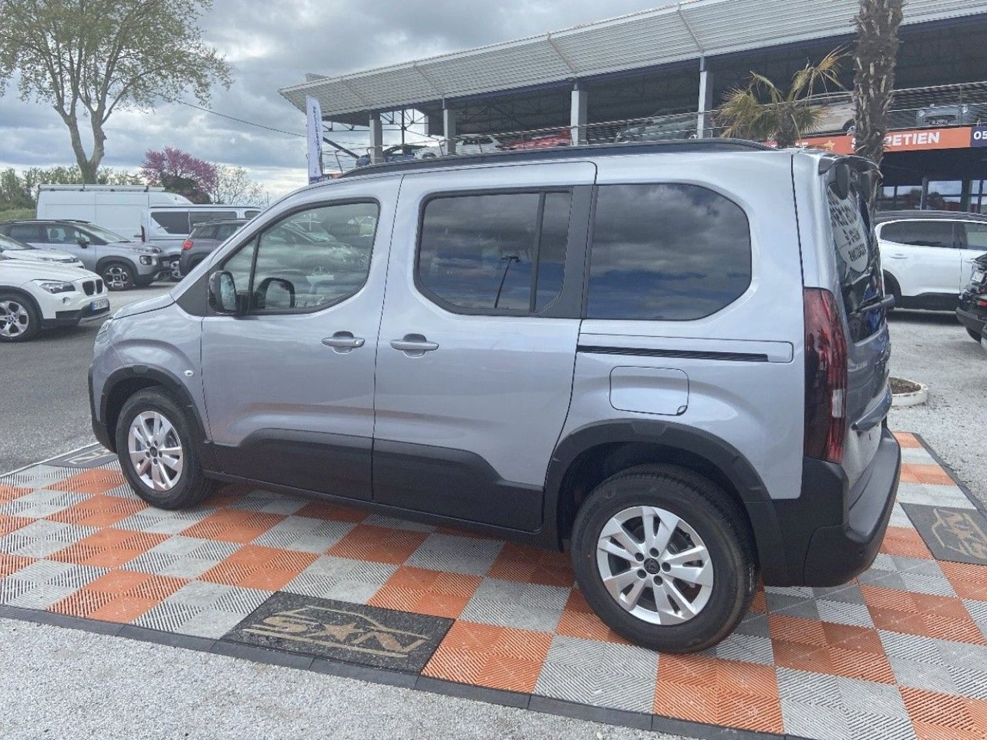PEUGEOT RIFTER - NEW BlueHDi 100 BV6 ALLURE PACK STYLE Caméra JA 16"
