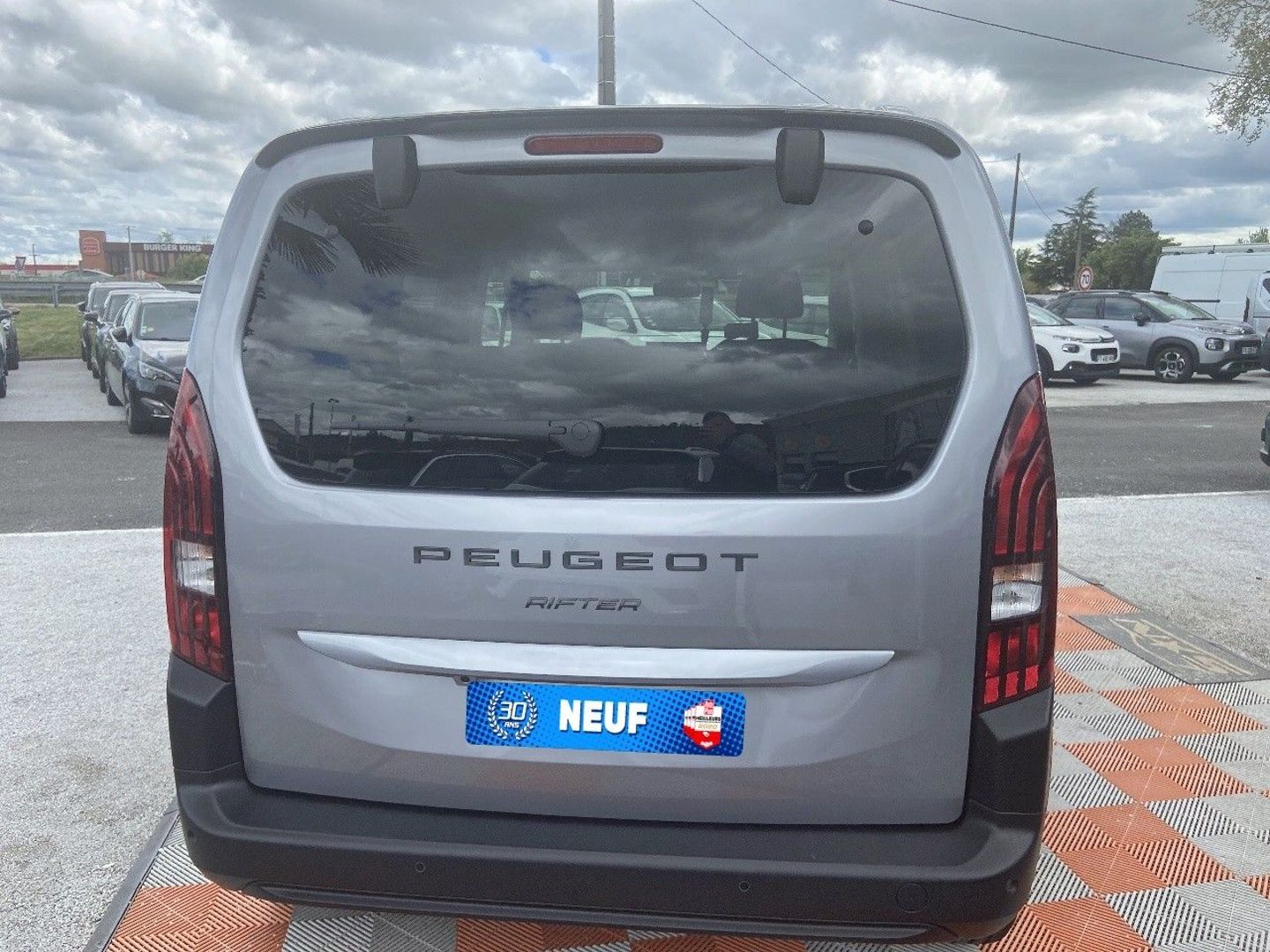 PEUGEOT RIFTER - NEW BlueHDi 100 BV6 ALLURE PACK STYLE Caméra JA 16"