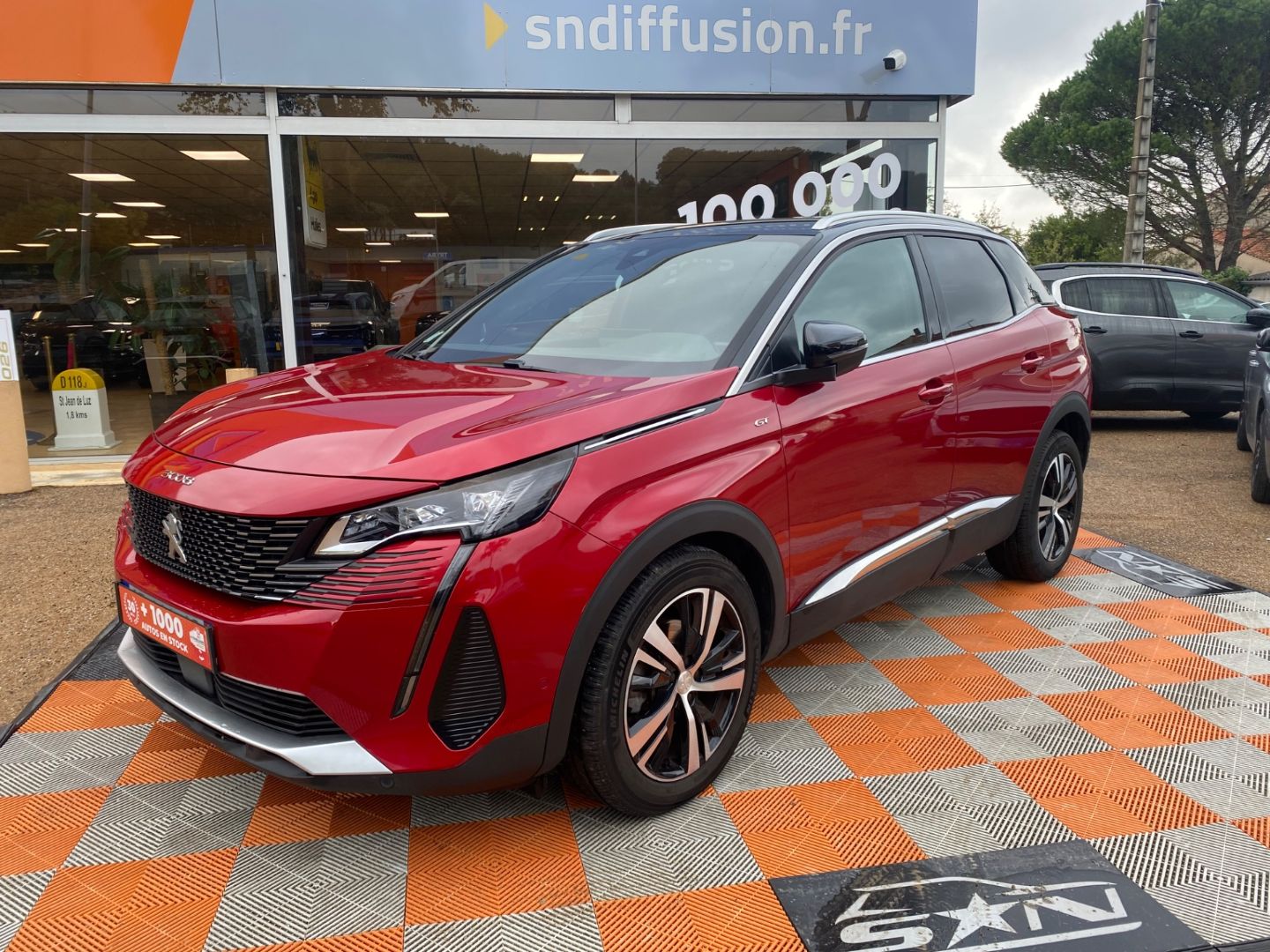 PEUGEOT 3008 - PureTech 130 EAT8 GT Hayon Caméra 360°